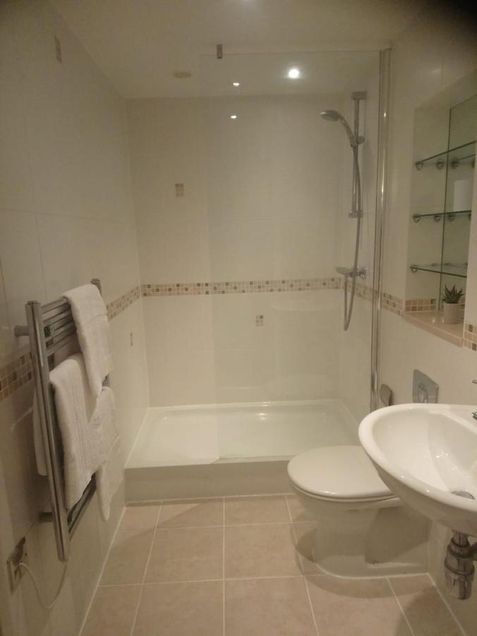 1 Bedroom Flat In Sheffield City Centre-Sleeps 4 المظهر الخارجي الصورة