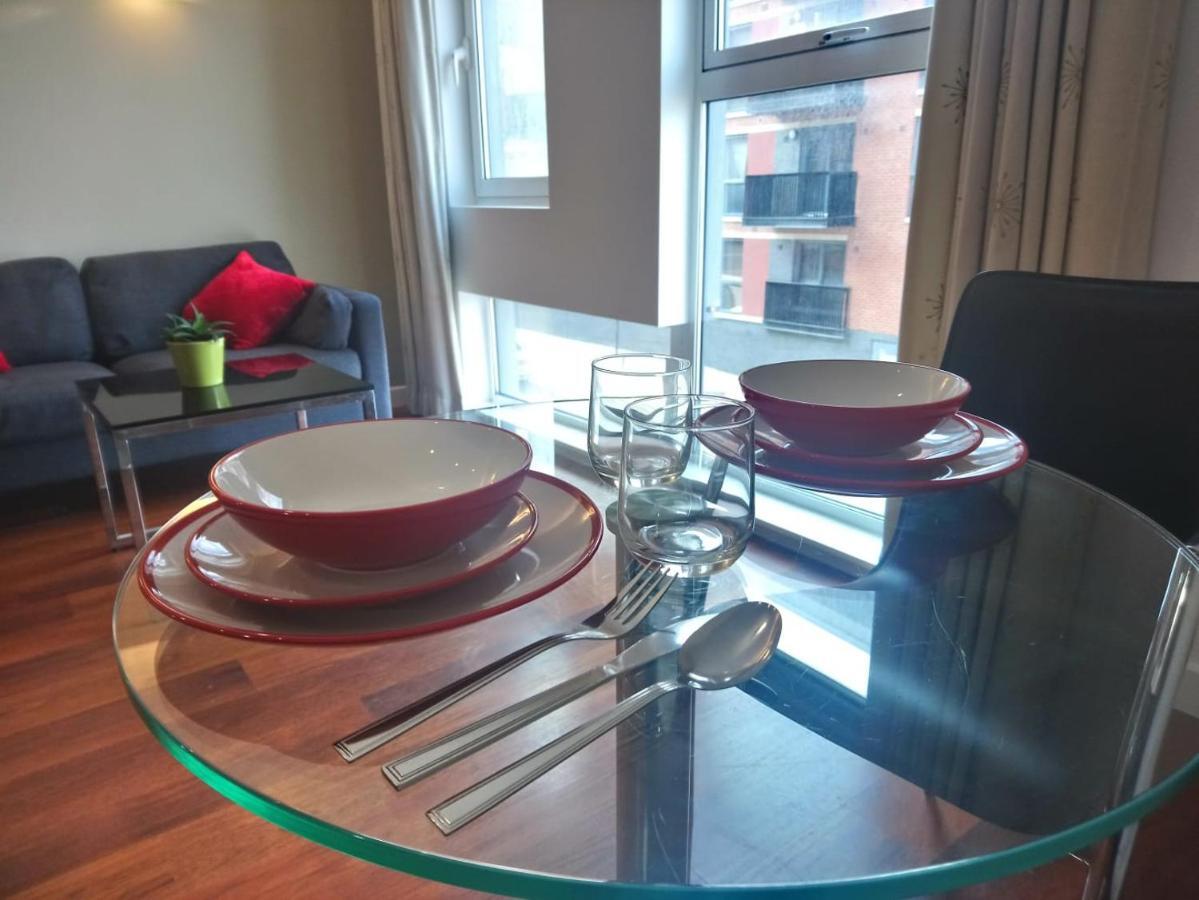 1 Bedroom Flat In Sheffield City Centre-Sleeps 4 المظهر الخارجي الصورة