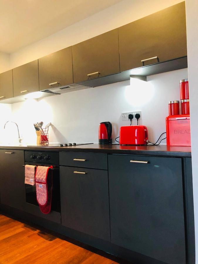 1 Bedroom Flat In Sheffield City Centre-Sleeps 4 المظهر الخارجي الصورة